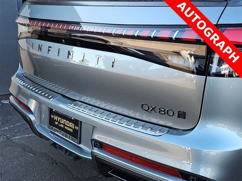 Used 2025 INFINITI QX80 Autograph w/ Autograph Exterior Package image 11