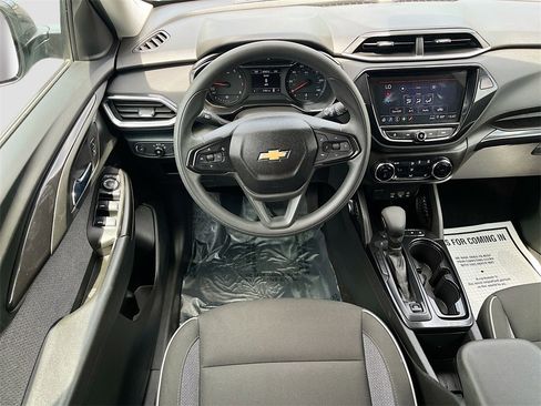 Used 2023 Chevrolet TrailBlazer LT w/ Convenience Package image 20