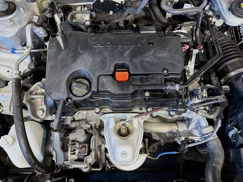 Used 2022 Honda Civic Sport image 39