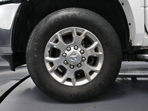 Used 2022 RAM 2500 Laramie AWD/4WD image 13