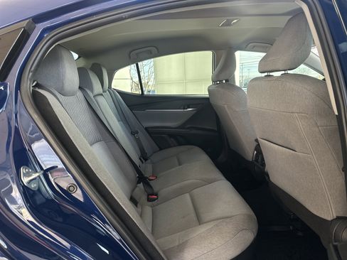 Used 2025 Toyota Camry LE image 15