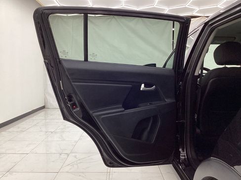 Used 2014 Kia Sportage LX image 24