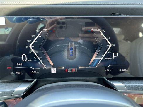 New 2025 BMW i7 eDrive50 w/ Executive Package image 14