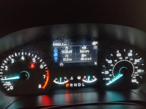 Used 2022 Ford Escape SE w/ Convenience Package FWD image 23