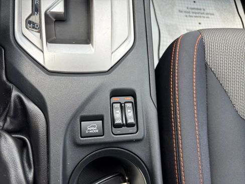 Used 2022 Subaru Crosstrek 2.0i Premium w/ Moonroof Package image 21