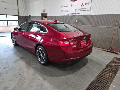Used 2024 Chevrolet Malibu LT FWD image 5