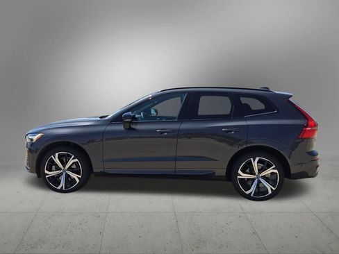 Used 2022 Volvo XC60 B6 R-Design w/ Advanced Package AWD/4WD image 3
