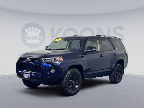 Used 2024 Toyota 4Runner SR5 Premium AWD/4WD image 5
