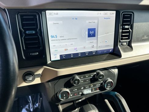 Used 2022 Ford Bronco Wildtrak image 16