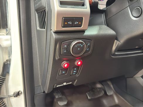 Used 2021 Ford F250 Platinum AWD/4WD image 11