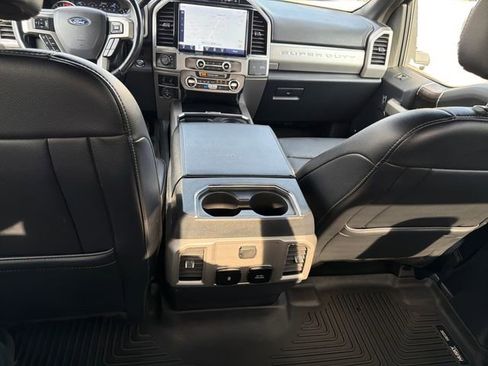 Used 2022 Ford F350 Lariat w/ Lariat Ultimate Package AWD/4WD image 23