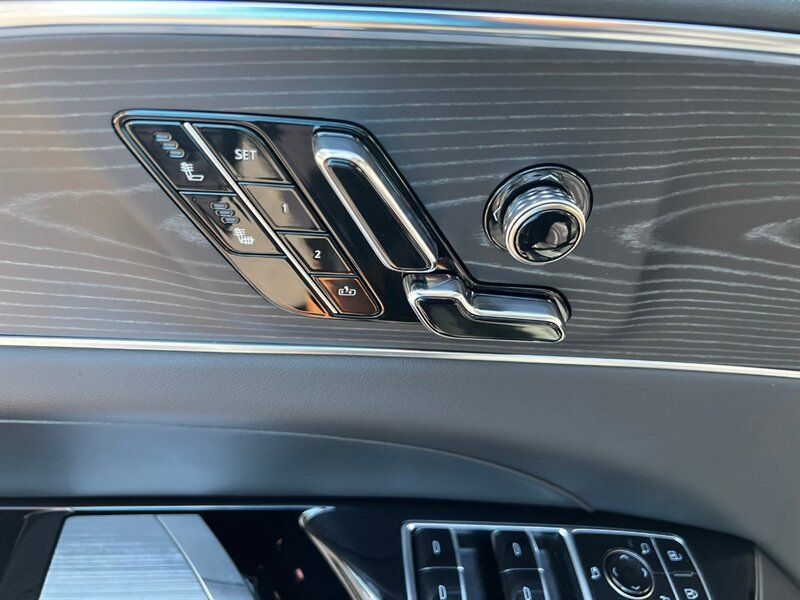 Used 2024 Cadillac Lyriq Sport AWD/4WD image 26