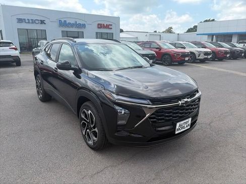 New 2026 Chevrolet Trax RS w/ Driver Confidence Package FWD image 8