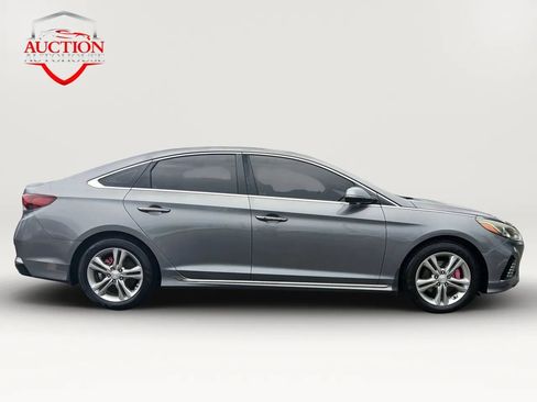 Used 2018 Hyundai Sonata Sport FWD image 4