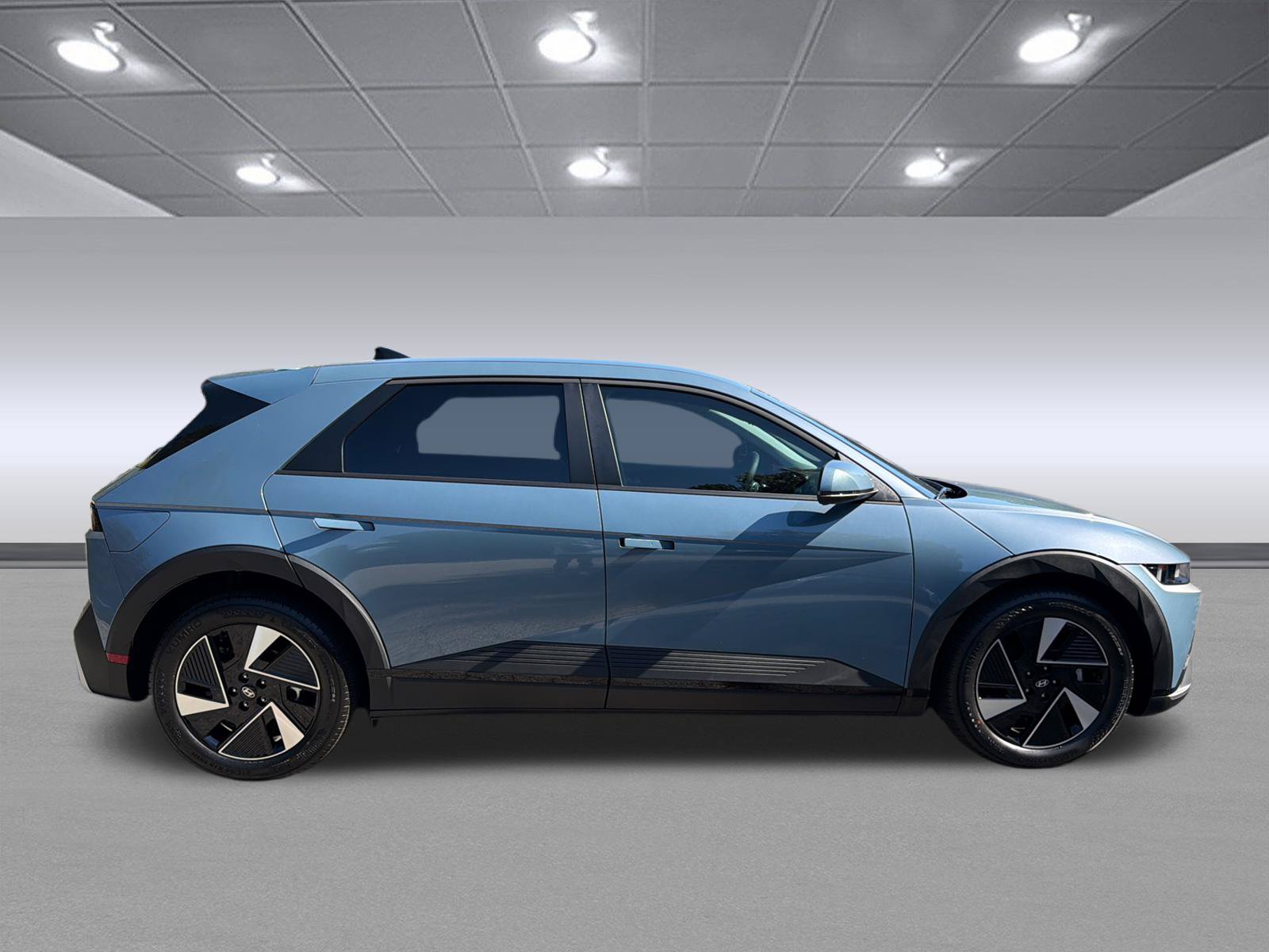 New 2027 Hyundai Ioniq 5 SE RWD image 4