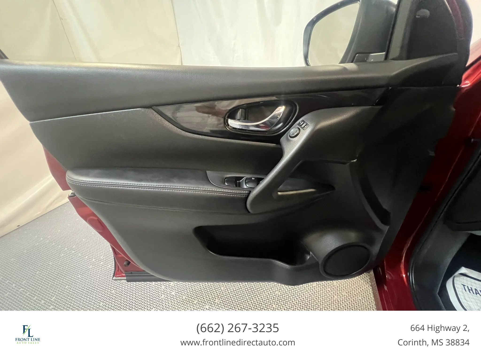Used 2020 Nissan Rogue Sport SV FWD image 19