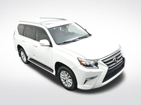 Used 2017 Lexus GX 460 Premium w/ Premium Package AWD/4WD image 23