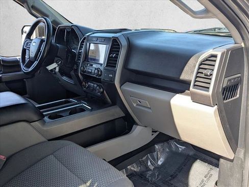 Used 2020 Ford F150 XLT w/ Equipment Group 302A Luxury AWD/4WD image 19