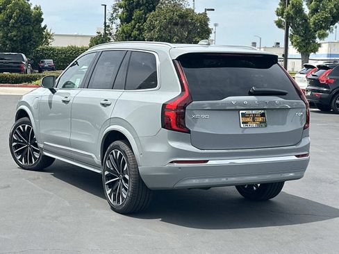 New 2026 Volvo XC90 T8 Ultra w/ Protection Package Premier AWD/4WD image 5