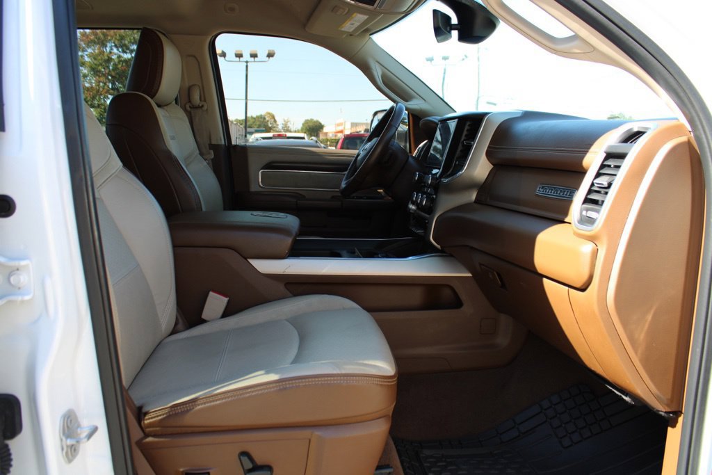 Used 2022 RAM 2500 Laramie AWD/4WD image 12