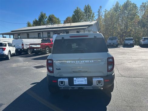 New 2025 Ford Bronco Sport Big Bend image 6