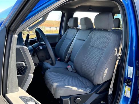 Used 2016 Ford F150 XLT image 8