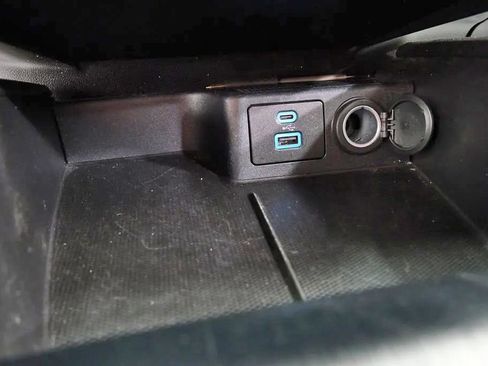 Used 2023 Ford Escape SE FWD image 26