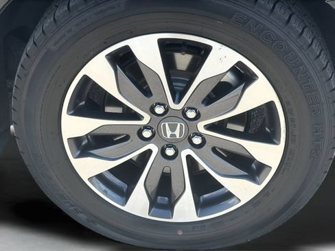 Certified 2023 Honda Odyssey EX-L image 5