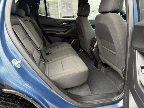 Used 2025 Chevrolet Equinox LT image 17