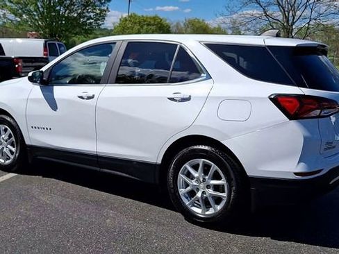 Used 2023 Chevrolet Equinox LT FWD image 6