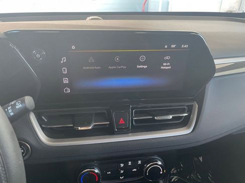 Used 2025 Chevrolet TrailBlazer LT image 21