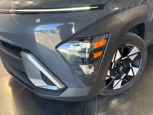 Certified 2024 Hyundai Kona SEL FWD image 9