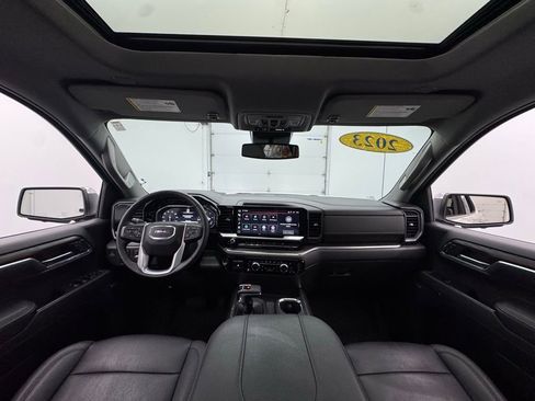 Used 2023 GMC Sierra 1500 SLT w/ SLT Premium Plus Package AWD/4WD image 3