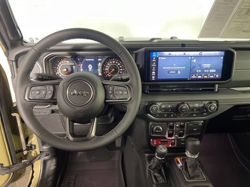 New 2026 Jeep Gladiator Willys AWD/4WD image 14