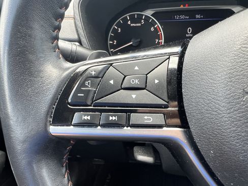 Used 2021 Nissan Altima 2.0 SR FWD image 19