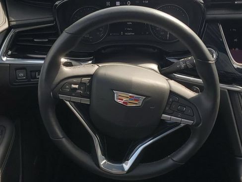 Certified 2024 Cadillac XT6 Premium Luxury w/ Technology Package AWD/4WD image 31