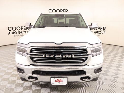 Used 2022 RAM 1500 Laramie AWD/4WD image 9