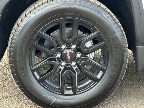 New 2025 GMC Sierra 1500 Elevation w/ Preferred Package image 31