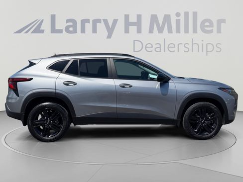 Used 2025 Chevrolet Trax ACTIV w/ Driver Confidence Package FWD image 6
