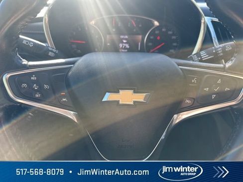 Used 2020 Chevrolet Equinox Premier w/ LPO, Floor Liner Package FWD image 25
