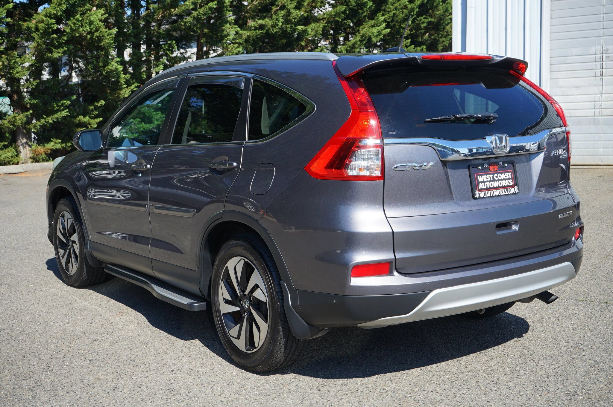 Used 2016 Honda CR-V Touring image 3