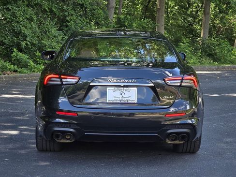 Used 2023 Maserati Ghibli Modena RWD image 5