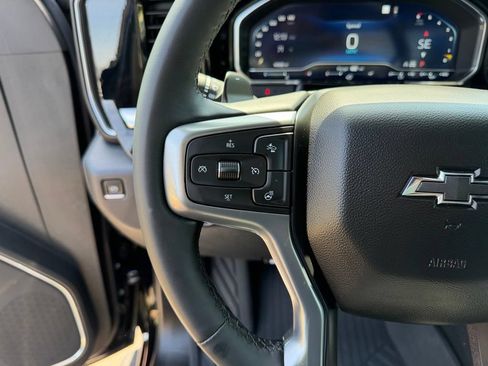 Used 2023 Chevrolet Silverado 1500 LT Trail Boss w/ Protection Package AWD/4WD image 18