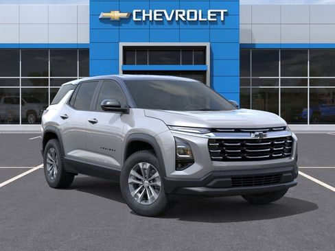 New 2026 Chevrolet Equinox LT w/ Safety and Technology Package FWD image 7