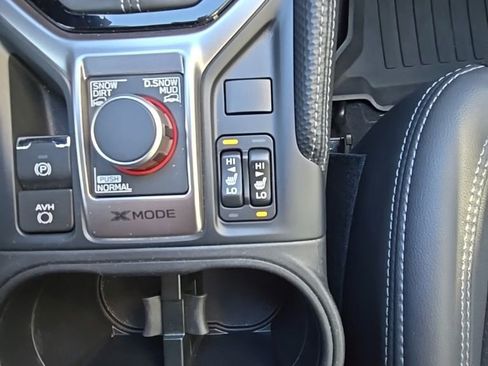 Used 2023 Subaru Forester Limited image 25