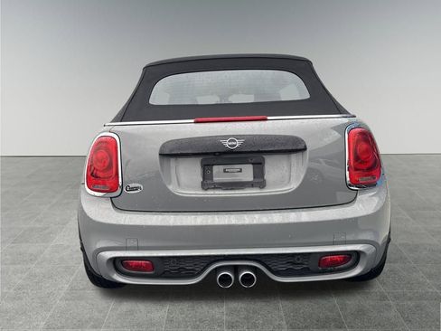 Used 2021 MINI Cooper S image 4