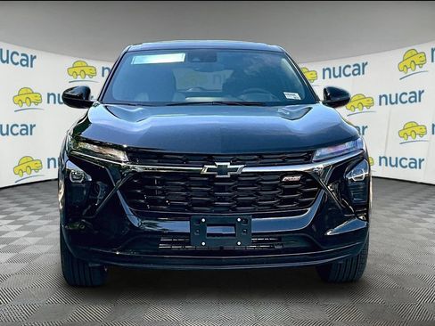 New 2026 Chevrolet Trax RS w/ Sunroof Package FWD image 3