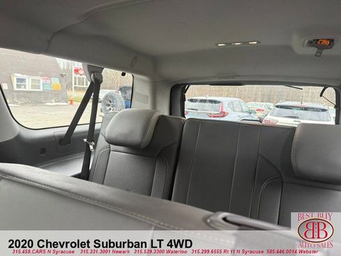 Used 2020 Chevrolet Suburban LT image 11