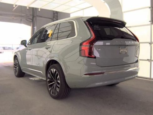 Used 2026 Volvo XC90 B6 Plus AWD/4WD image 2