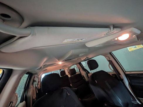 Used 2016 Dodge Grand Caravan SE w/ Quick Order Package 29E SE FWD image 30